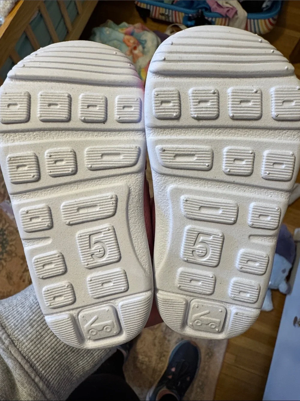 See Kai Run Ryder Adapt FlexiRun™️ size 5